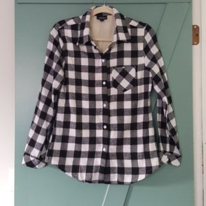 ⭐⭐⭐SALE!!! Button down lined shirt